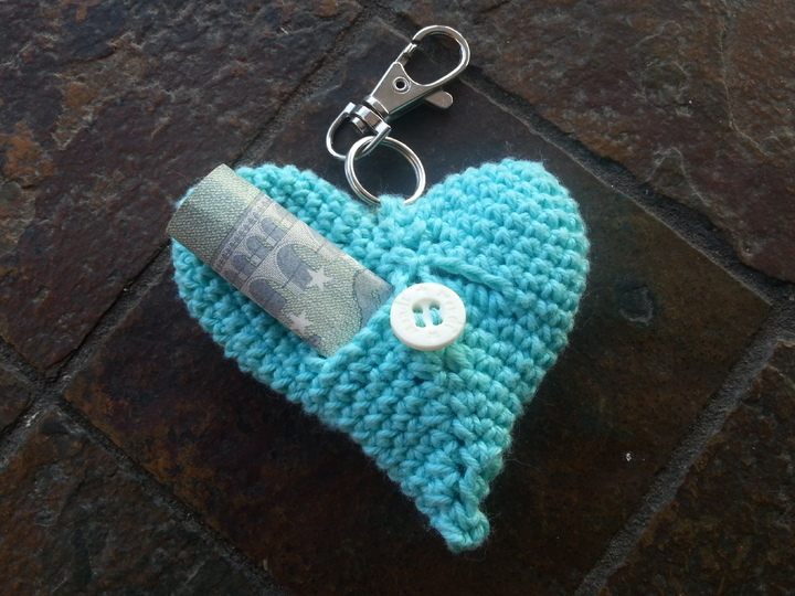 Herzen für Geschenke die von Herzen kommen, Taschenbaumler, Schlüsselanhänger