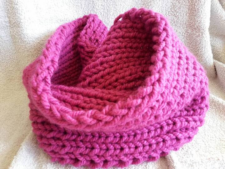 Warm umschlungen: Der Loop-Schal ist Strick-Trend!