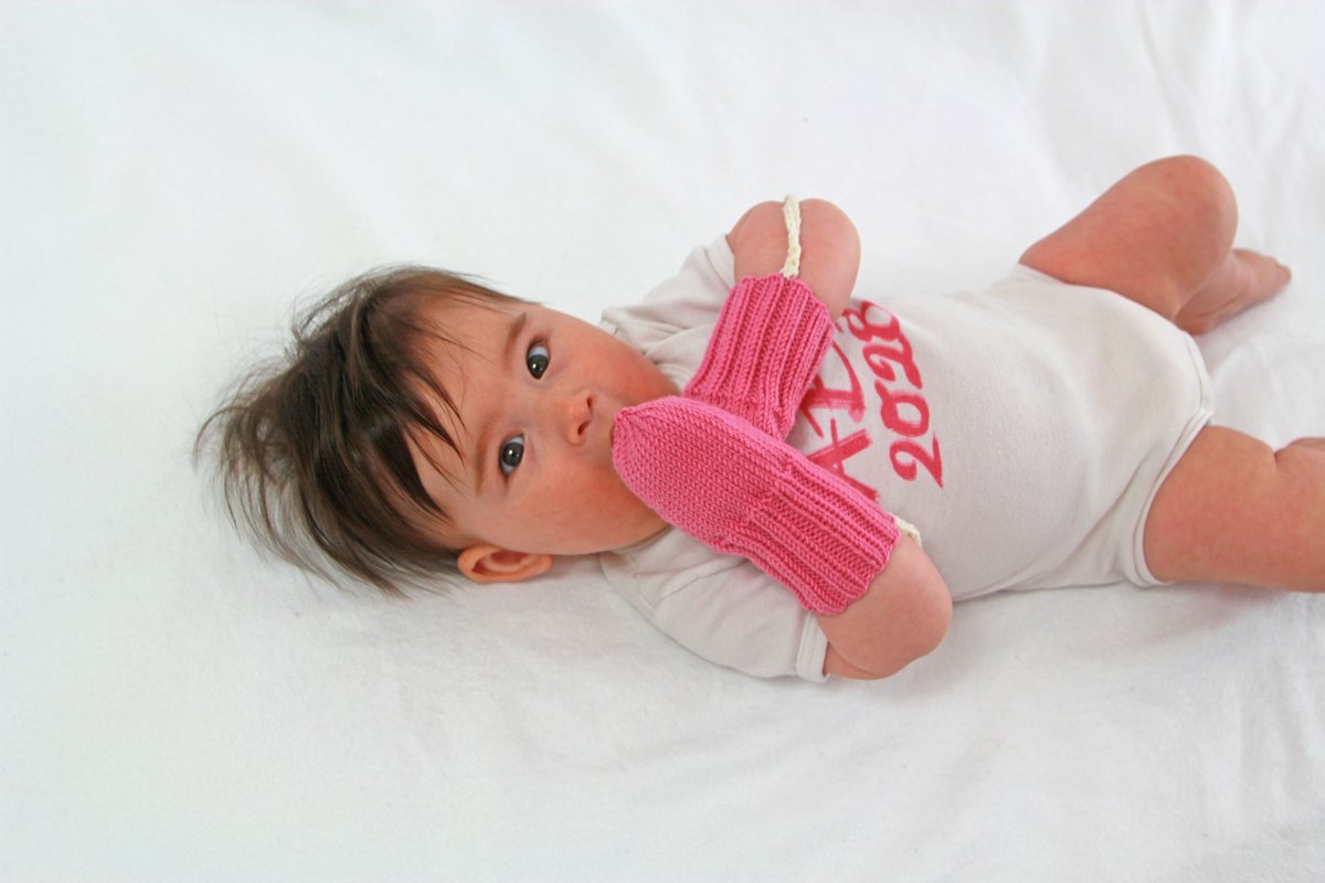 Anleitung Fäustlinge Emil und Ellie, 0-9 Monate, für Anfängerfreundlich - Bild 2