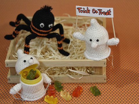 Häkelanleitung Sweepies Spooky-Üs: Ü-Geist "Boo"