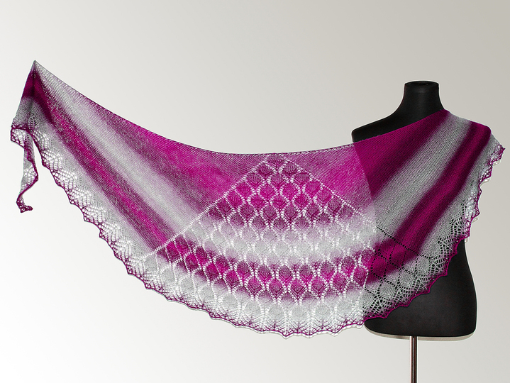 Strickanleitung Tuch Tinúviel - Perfekt für Lacegarn und elegante Outfits