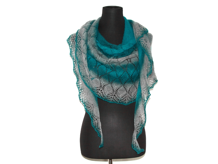 Strickanleitung Tuch Tinúviel - Perfekt für Lacegarn und elegante Outfits