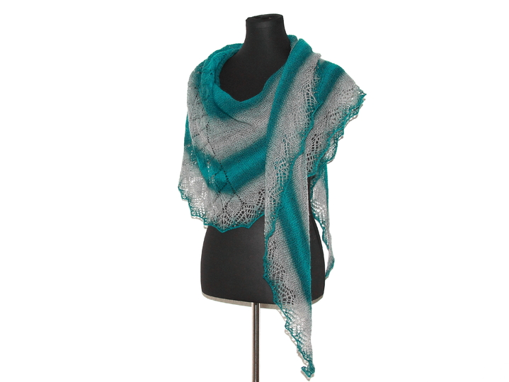 Strickanleitung Tuch Tinúviel - Perfekt für Lacegarn und elegante Outfits