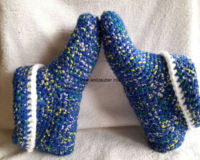 Hausschuhe, Haussocken Größe: 35/37 - 38/39 - 40/42