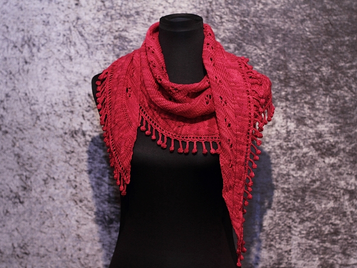 Knitting pattern shawl Belladonna