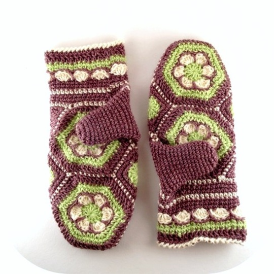 Häkelanleitung Handschuhe "Blumenwabe"