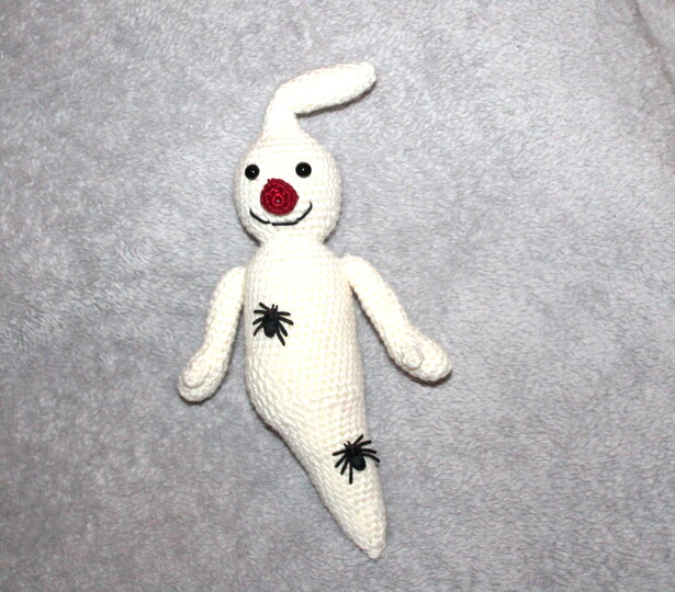 Ghost crochet pattern - spooky amigurumi Halloween, English & German