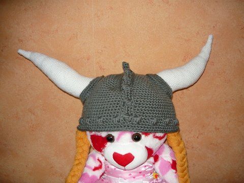 Häkelanleitung Mütze Wikingerhelm