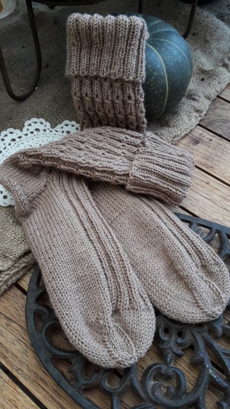 Socken stricken im Bohnenmuster Gr. 37/38