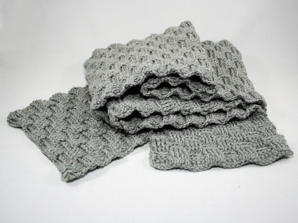 Weave-Style Scarf for young and old - Crochet Pattern