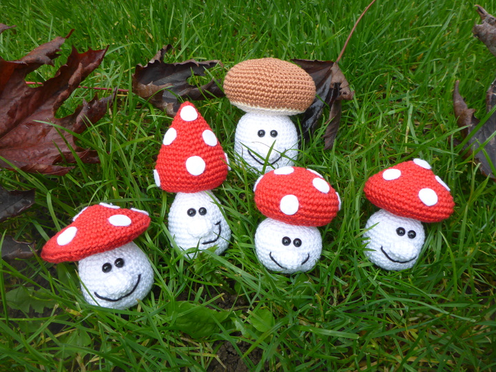 Häkelanleitung Pilzwichtel-Rasselbande