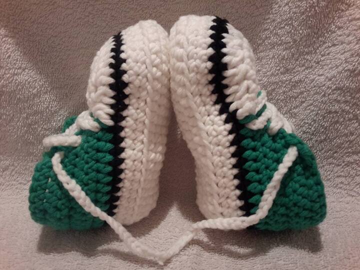 Hausschuhe , Turnschuhe Puschen , Grösse 24/25