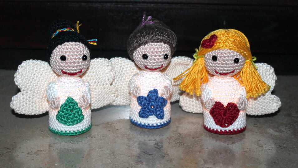 Crochet Glowing Little Angels – Decor for an LED Tea Light (EN & DE)
