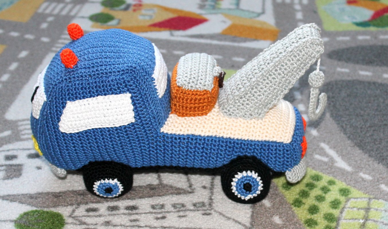 tow truck crochet pattern - Image 2