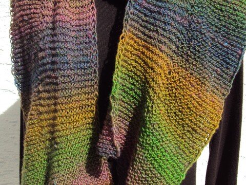 Schal in verkürzten Reihen