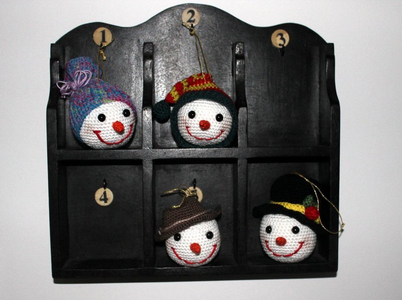 Snowballs in 4 different ways crochet pattern