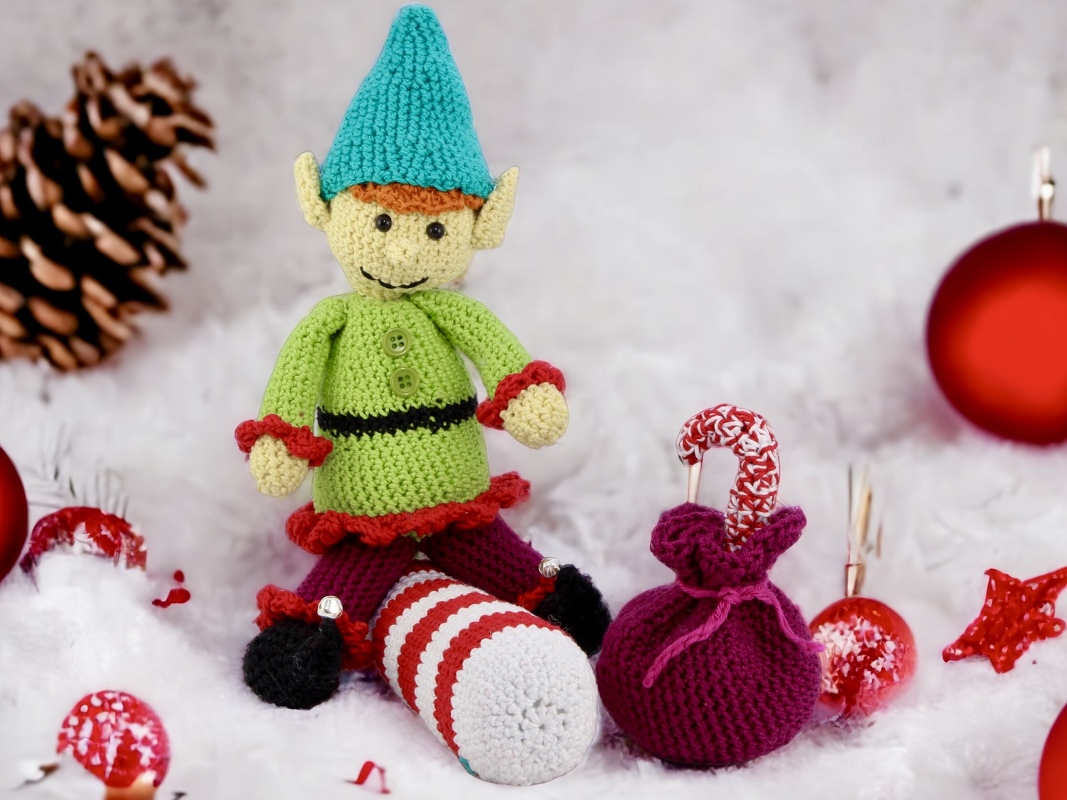 Cute Christmas Elf - Crochet Pattern - Image 3