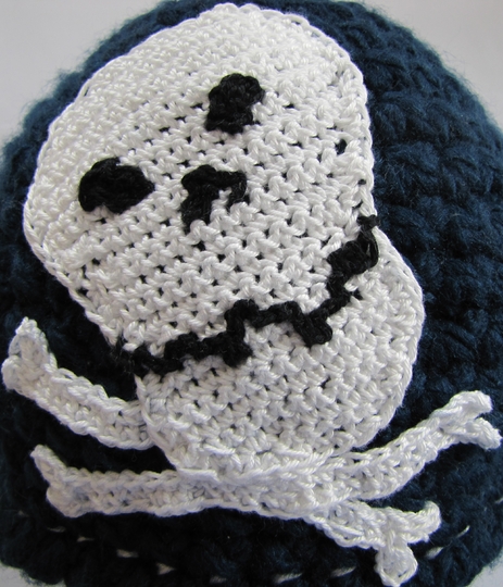 Hat (Beanie) with skull - Unisex - children, adults, Crochet Pattern