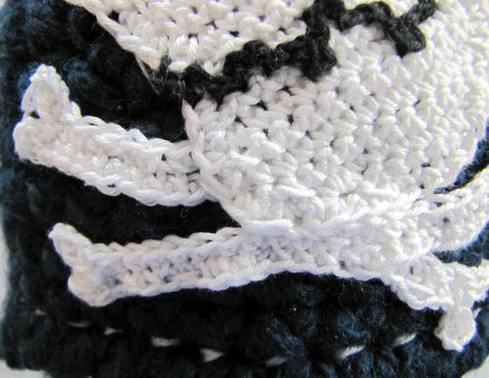 Hat (Beanie) with skull - Unisex - children, adults, Crochet Pattern