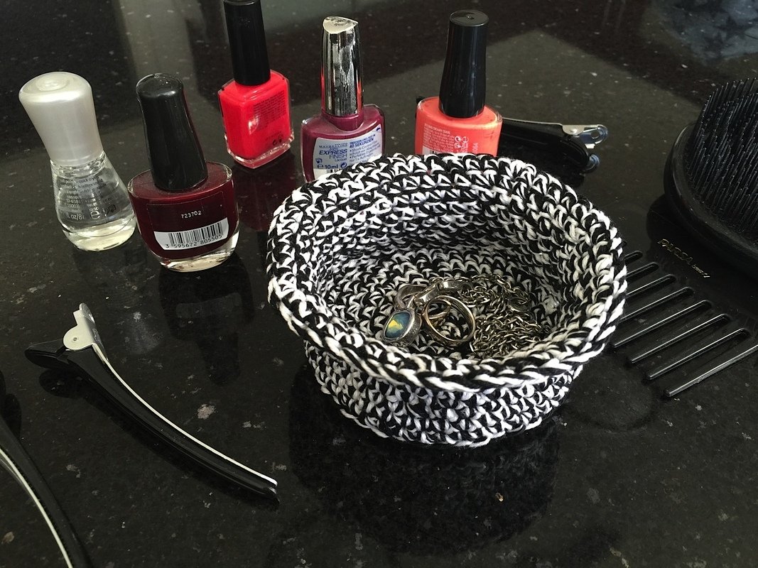 Kostenlose Häkelanleitung Utensilo / Korb / Schale - Bild 5