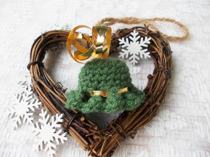 Häkelanleitung für Weihnachtsglöckchen, Tannenbaumschmuck