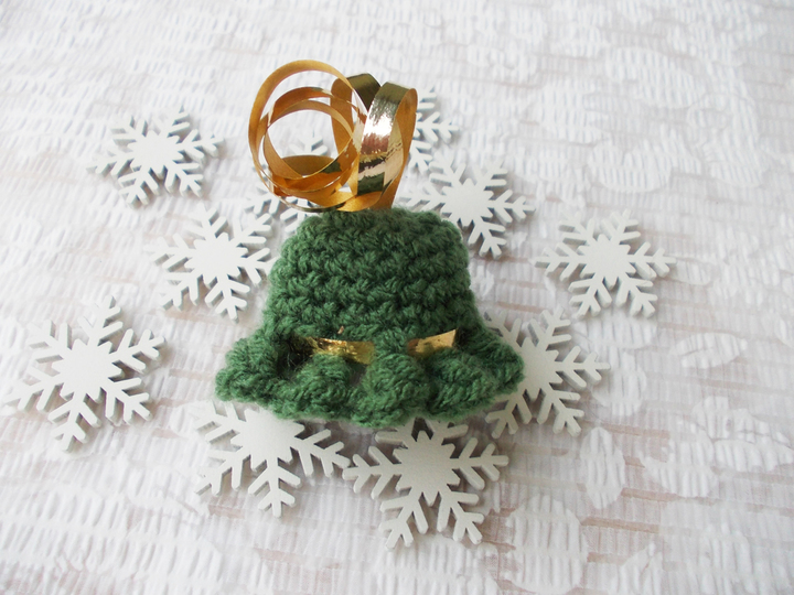 Häkelanleitung für Weihnachtsglöckchen, Tannenbaumschmuck