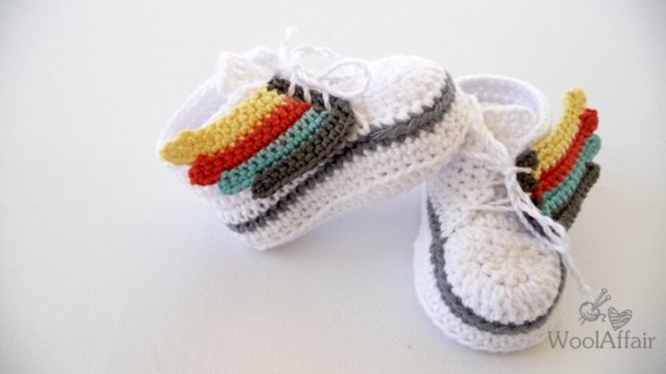 Häkelanleitung - Babyschuhe - Flügel-Babyturnschuh - No.77