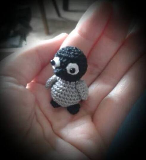 Mini Black Pinguin - Anhänger FreE-Book