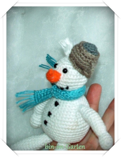 Fingerpuppe Schneemann - Häkelanleitung