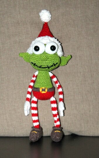 Christmas Elf Crochet Pattern – Amigurumi Elf, English & German