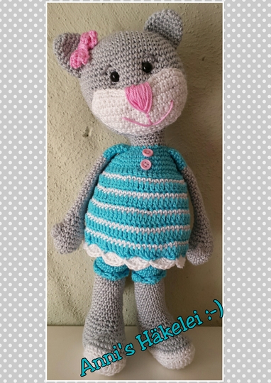 Nelly, die Katze :-)