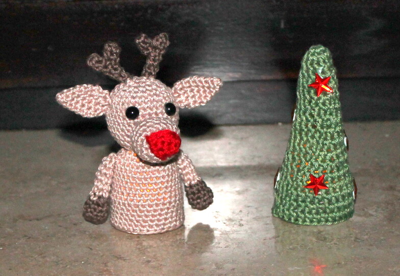leuchtender Elch mit Tanne Häkelanleitung