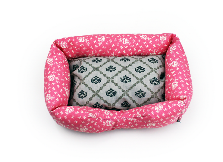 Dog Bed Sewing Pattern - Dog / Cat / Pet Sofa - 3 Sizes