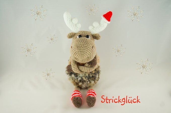 Crochet Pattern Christmas Elk Moose Reindeer Amigurumi  