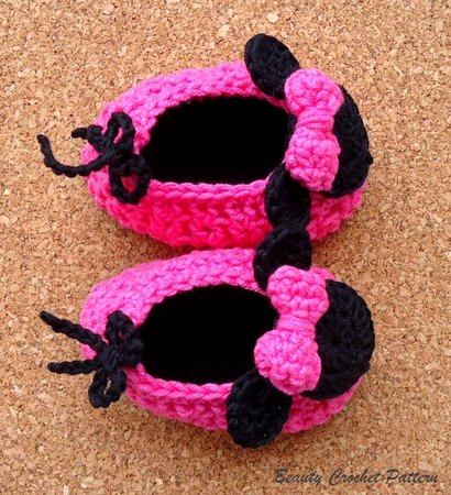 Baby Shoes Pattern "Miss Bow Mouse"