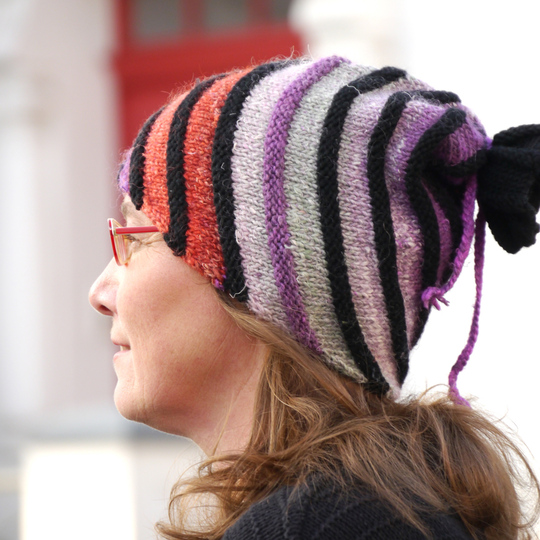 Beanie hat Swooosh unisex, knitting pattern