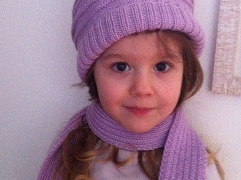 Schal und Mütze für Mädchen