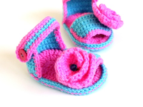 Baby Girl Sandals Crochet Pattern
