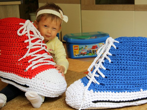 Crochet Pattrern - Exclusive Desing Pillow, Cushion - Booties, Shoes for Baby and Children