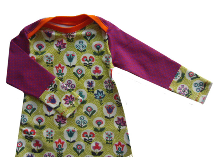 RHEAs dress / shirt pattern, American neckline, sizes 110-152 / 5-12 yrs.