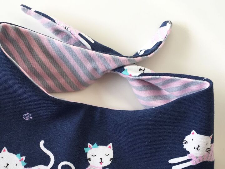 Nähanleitung: Kuscheliges Babyhalstuch zum Wenden