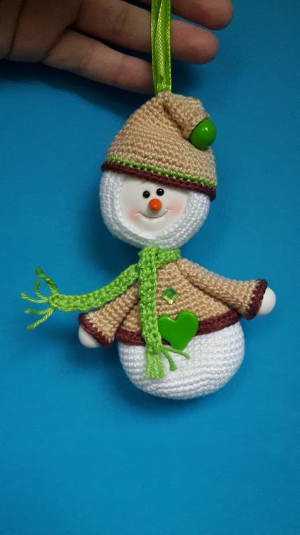 Anleitung Schneemann gehäkelt " Robbi " 14 cm Groß " E-Book " - Bild 2