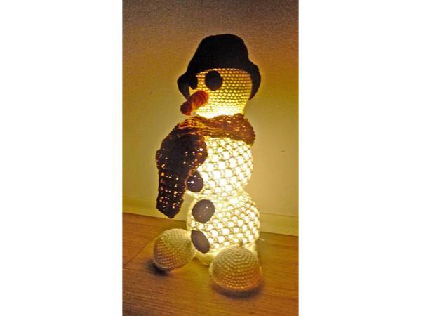 snowman lamp