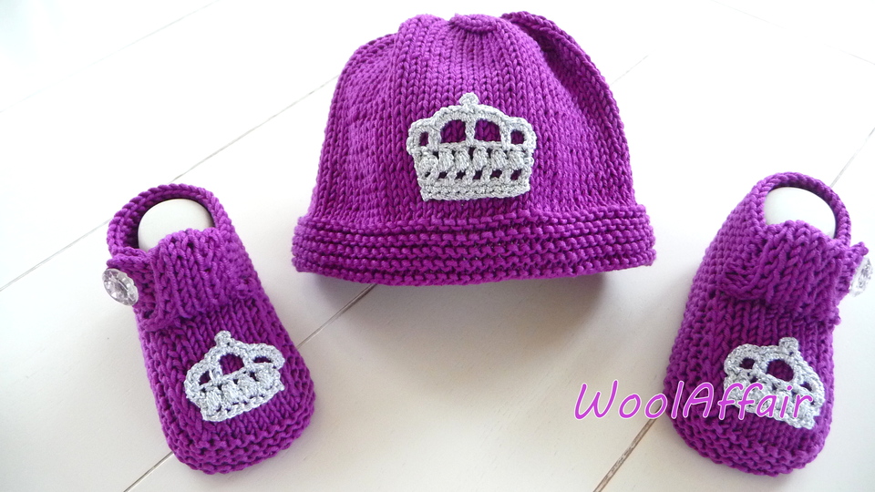 Strickanleitung - Babymütze + Babyschuhe - Krönchen-Set - No.99