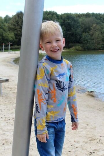 MICKYs slim-fit T-shirt, long or short sleeves & turtleneck, sizes 110-152 / 5-12 yrs. / Instant Download