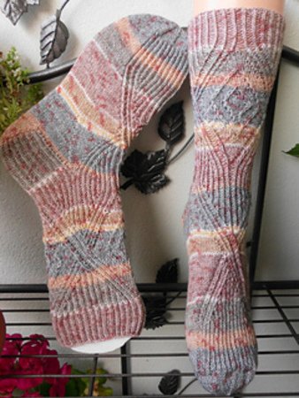 Knitting pattern "hourglass" for a sock