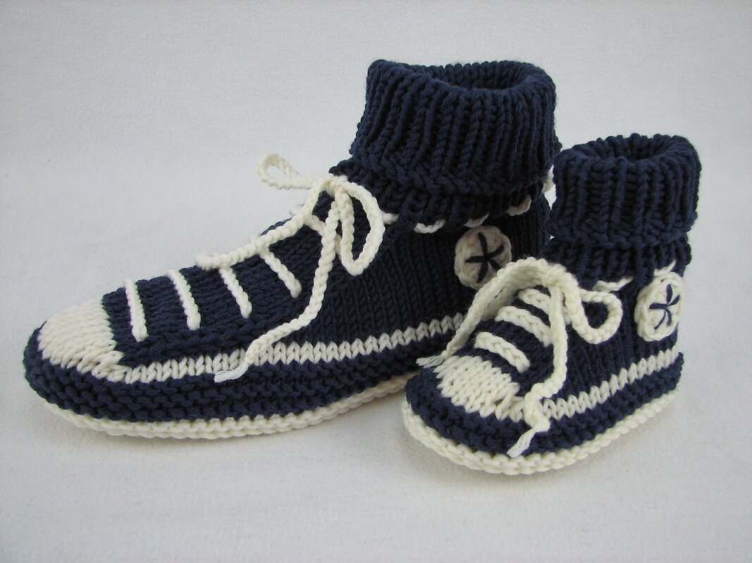 Strickanleitung Haussocken "Turnschuh" - Größe 18 bis 35 - mit Video - Bild 4