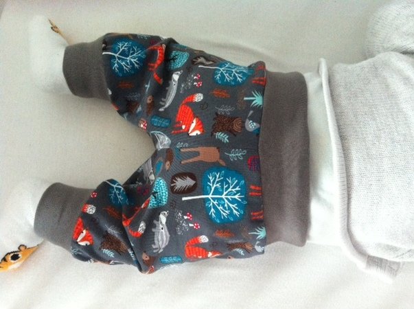 Maxi newborn baggy pants - PDF sewing pattern - , Sizes 50-74 / 1 – 12 months