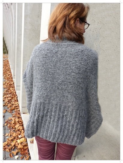 Poncho mit Rollkragen