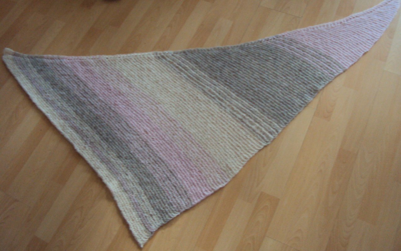 Asymetrischer Dreieckschal - Bild 7